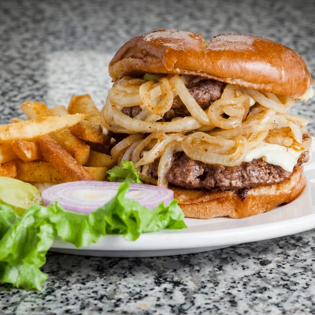 Classic Smash Burger.